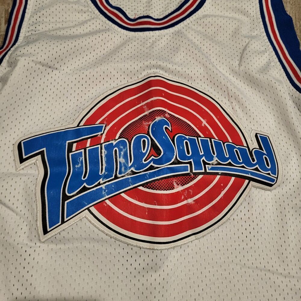 Space Jam Tune Squad Lola Bunny #10 Home Jersey Men's Size Small - Picture 8 of 8